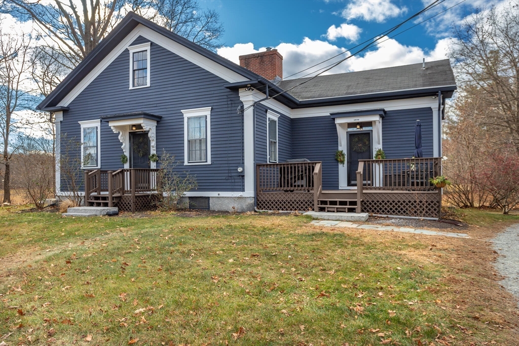 22 Sanderson Road Littleton, MA 01460 - Photo 3 of 30 a view of a house with a patio