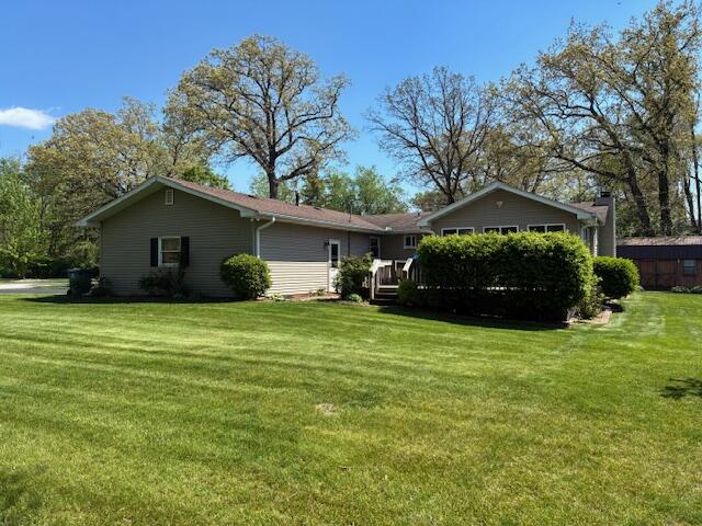 546 Gardenia Street Southeast De Motte, IN 46310 - Photo 6 of 34 640x480