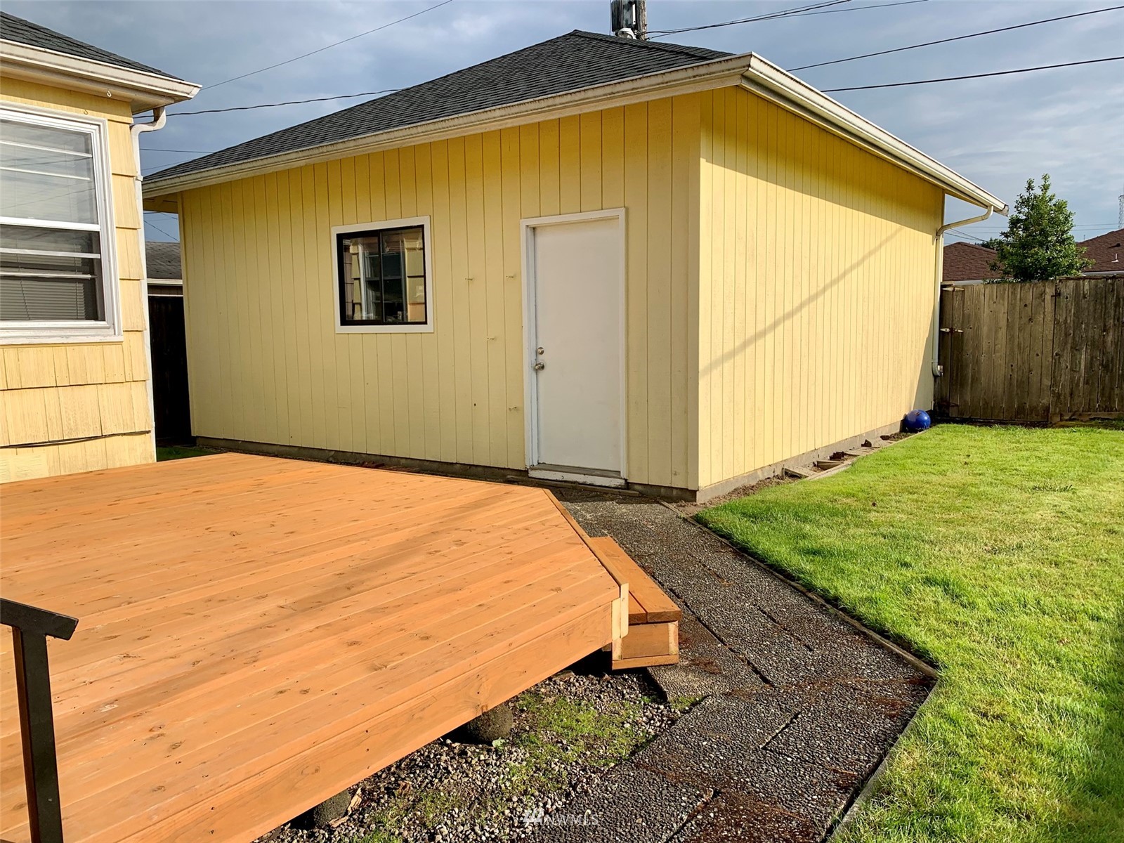 2762 Maple Street Longview, WA 98632 - Photo 2 of 36 Gallery Image 2