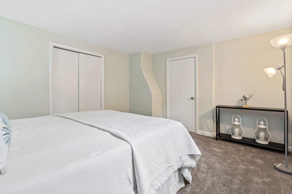 536 Strawberry Hill Road Barnstable, MA 02632 - Photo 19 of 27 Gallery Image 19
