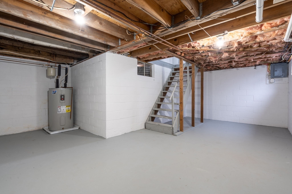 536 Strawberry Hill Road Barnstable, MA 02632 - Photo 20 of 27 Gallery Image 20