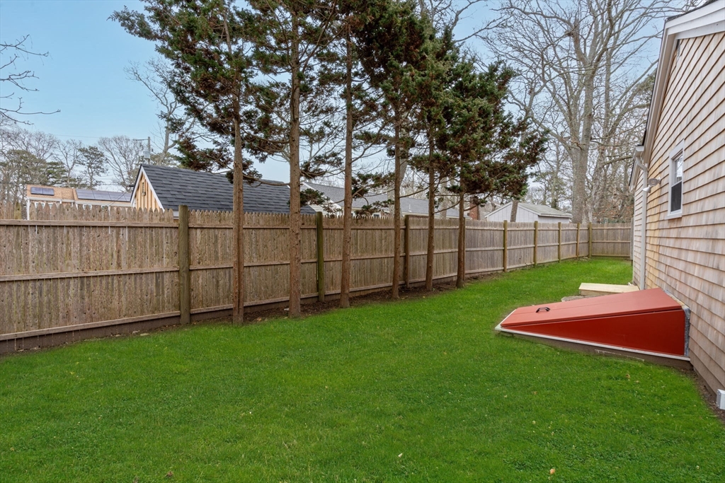 536 Strawberry Hill Road Barnstable, MA 02632 - Photo 24 of 27 Gallery Image 24