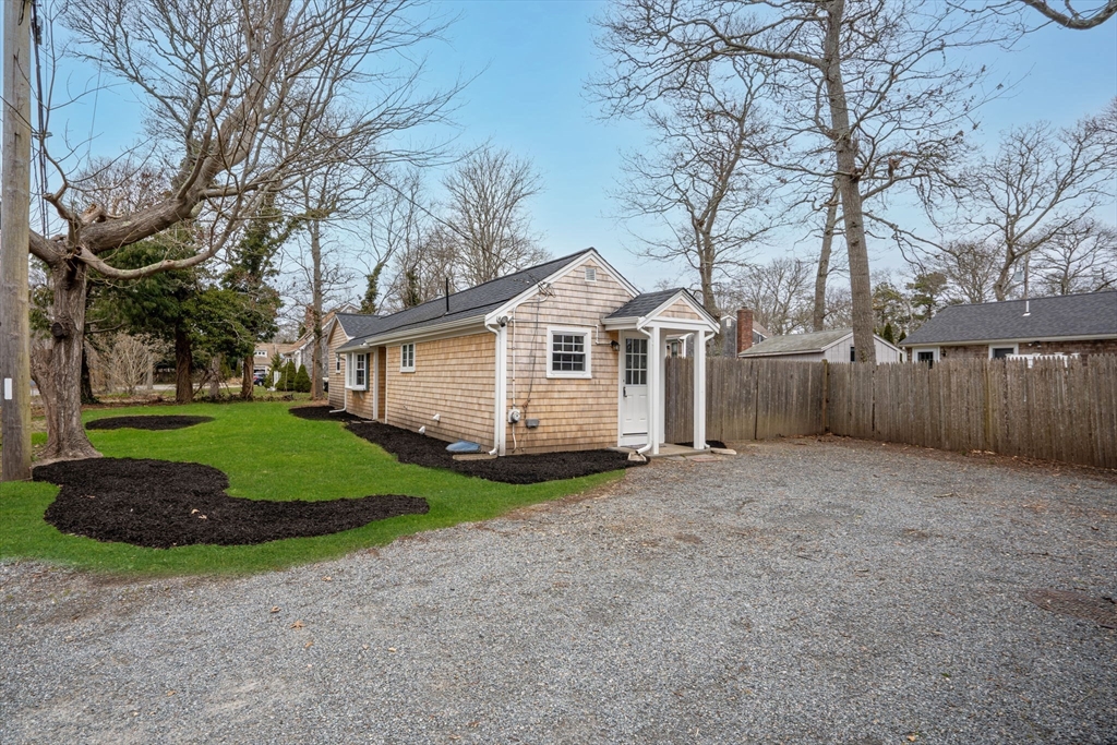 536 Strawberry Hill Road Barnstable, MA 02632 - Photo 25 of 27 Gallery Image 25