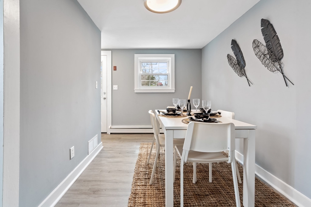 536 Strawberry Hill Road Barnstable, MA 02632 - Photo 6 of 27 Gallery Image 6