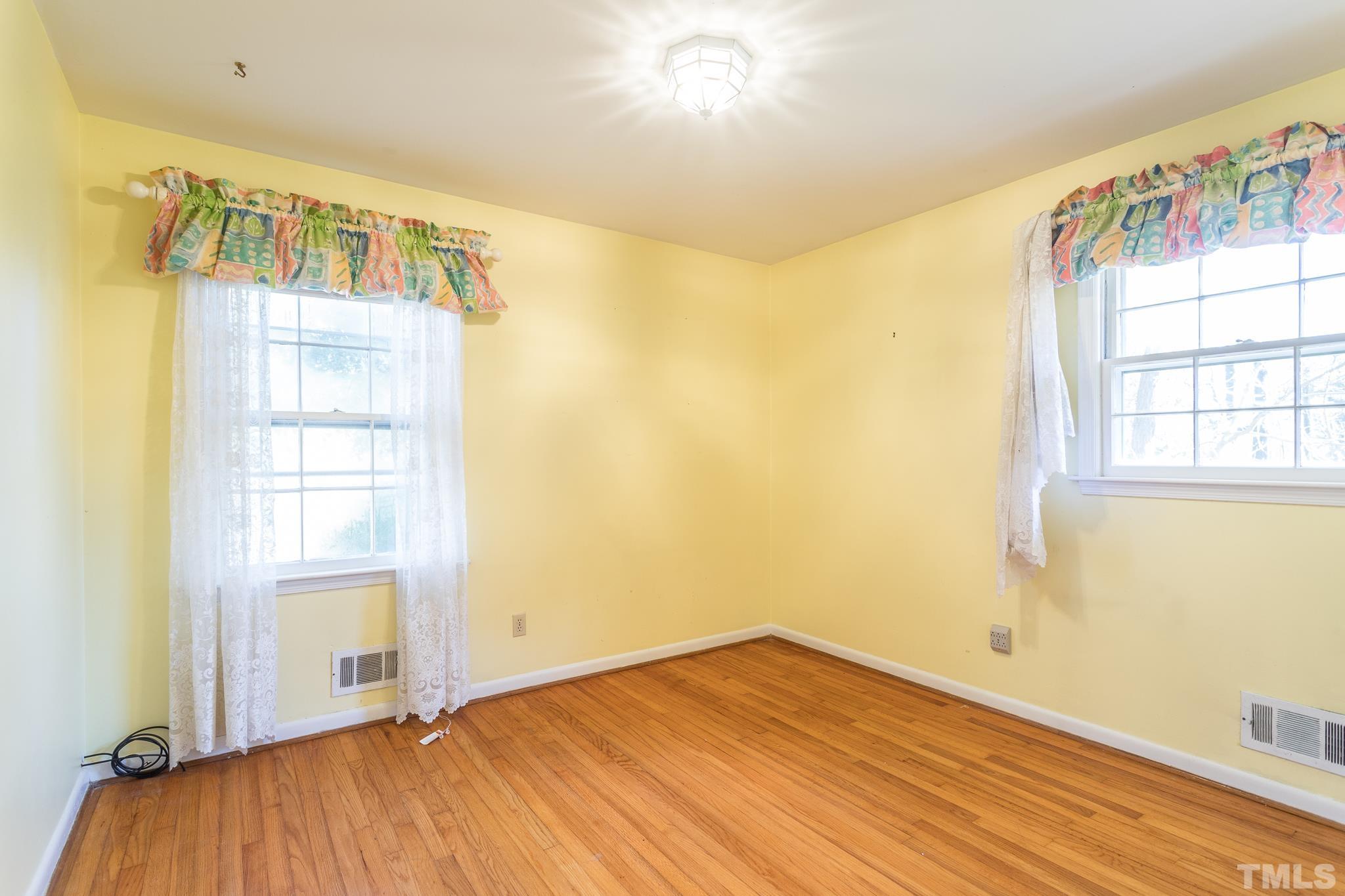 6212 Sandy Forks Road Raleigh, NC 27615 - Photo 27 of 32 Gallery Image 27