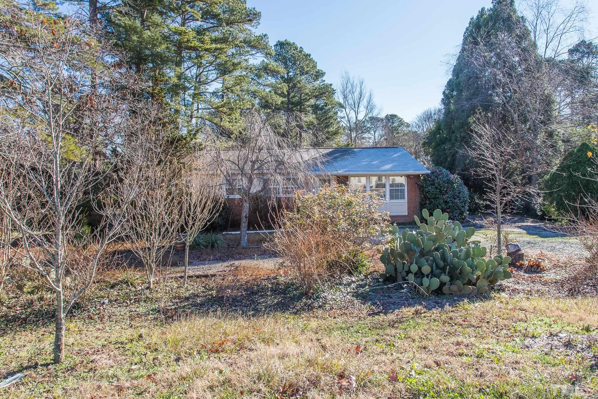 6212 Sandy Forks Road Raleigh, NC 27615 - Photo 3 of 32 Gallery Image 3