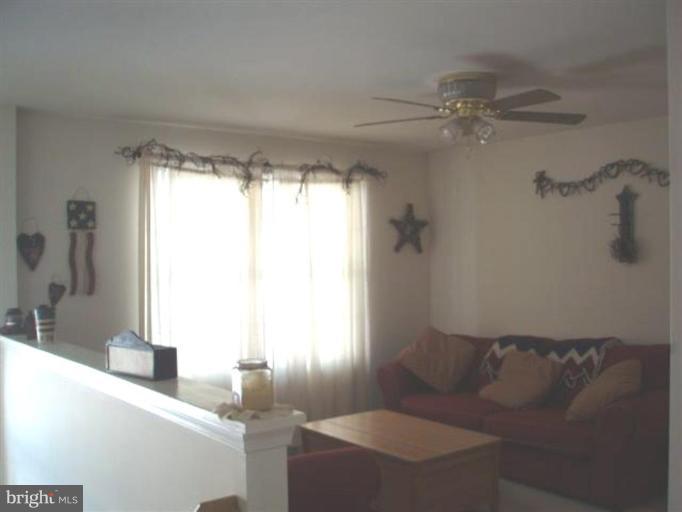 408 Whispering Wind Road Hancock, MD 21750 - Photo 5 of 16 Living Room