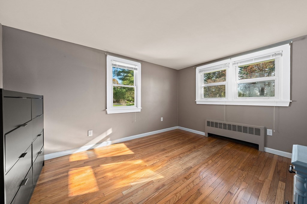 28 Riverside Circle Marshfield, MA 02050 - Photo 12 of 38