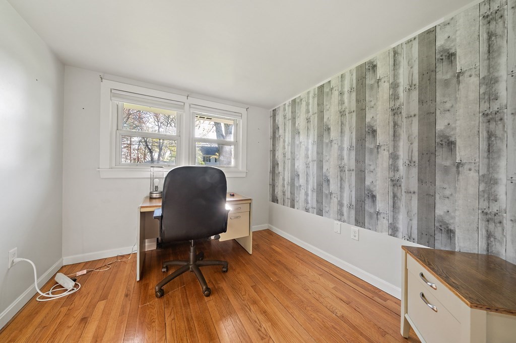 28 Riverside Circle Marshfield, MA 02050 - Photo 13 of 38