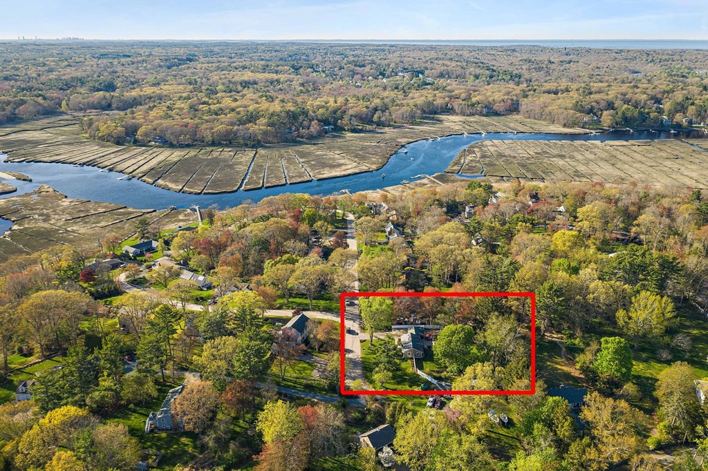 28 Riverside Circle Marshfield, MA 02050 - Photo 26 of 38