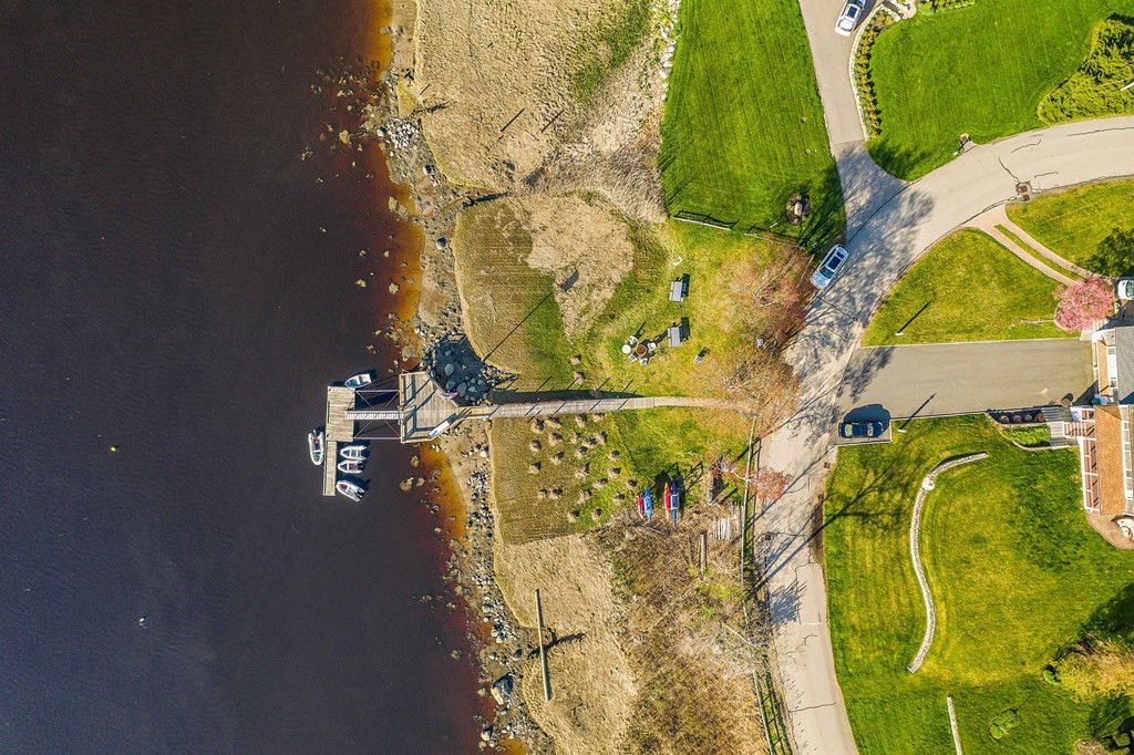 28 Riverside Circle Marshfield, MA 02050 - Photo 33 of 38