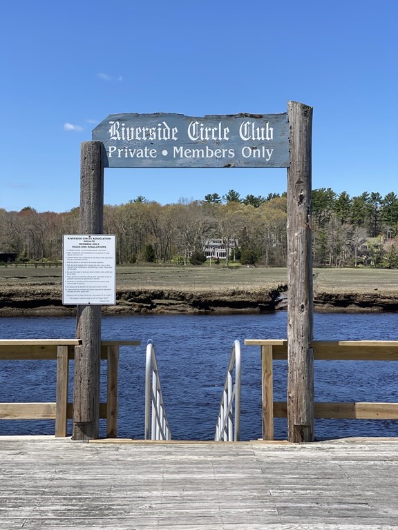 28 Riverside Circle Marshfield, MA 02050 - Photo 36 of 38