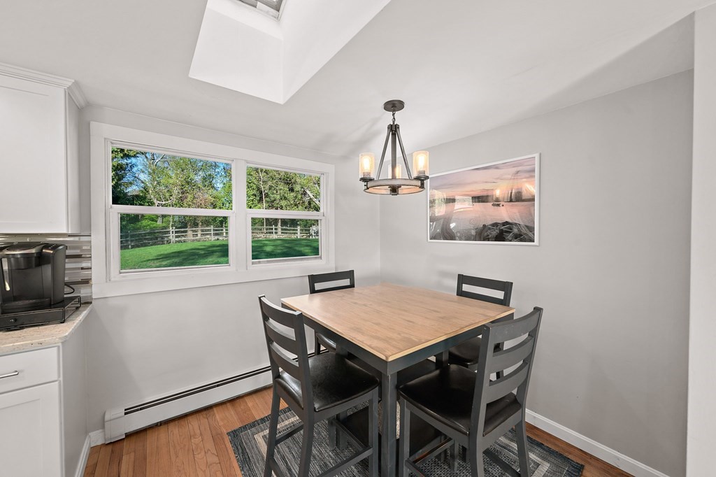 28 Riverside Circle Marshfield, MA 02050 - Photo 9 of 38