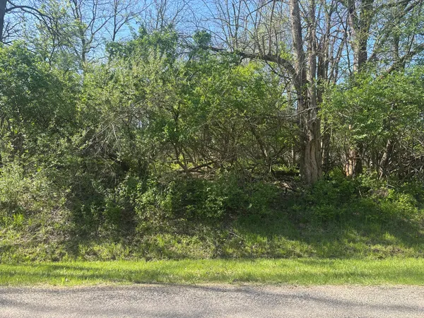 $11,000 | 530 Rollingwood Place, Varna, IL 61375