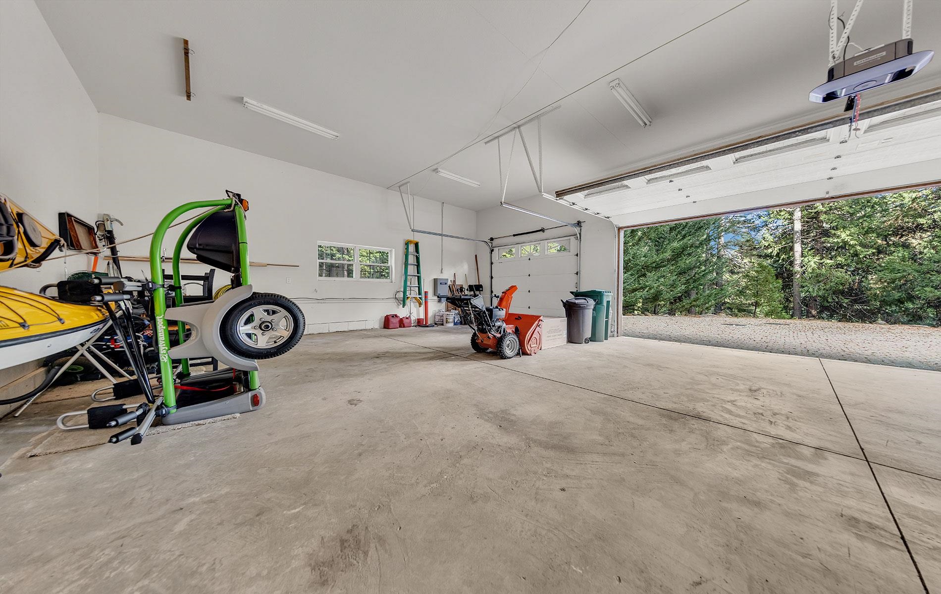 1017 Timber Ridge Road Lake Almanor, CA 96137 - Photo 36 of 45 a view of car garage