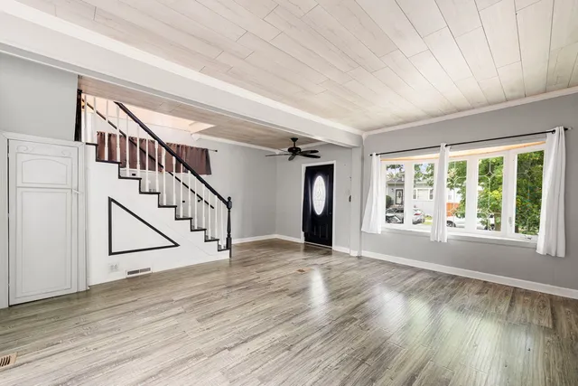 $348,000 | 3518 North Oleander Avenue, Chicago, IL 60634