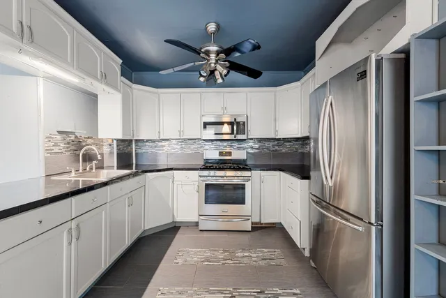 $348,000 | 3518 North Oleander Avenue, Chicago, IL 60634