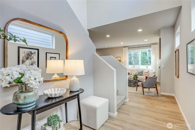 $572,950 | 266 Northeast Shadowhawk Lane, Bremerton, WA 98311