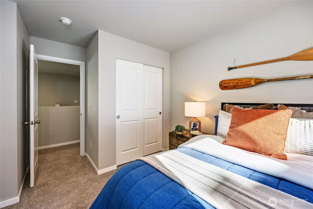 $572,950 | 266 Northeast Shadowhawk Lane, Bremerton, WA 98311