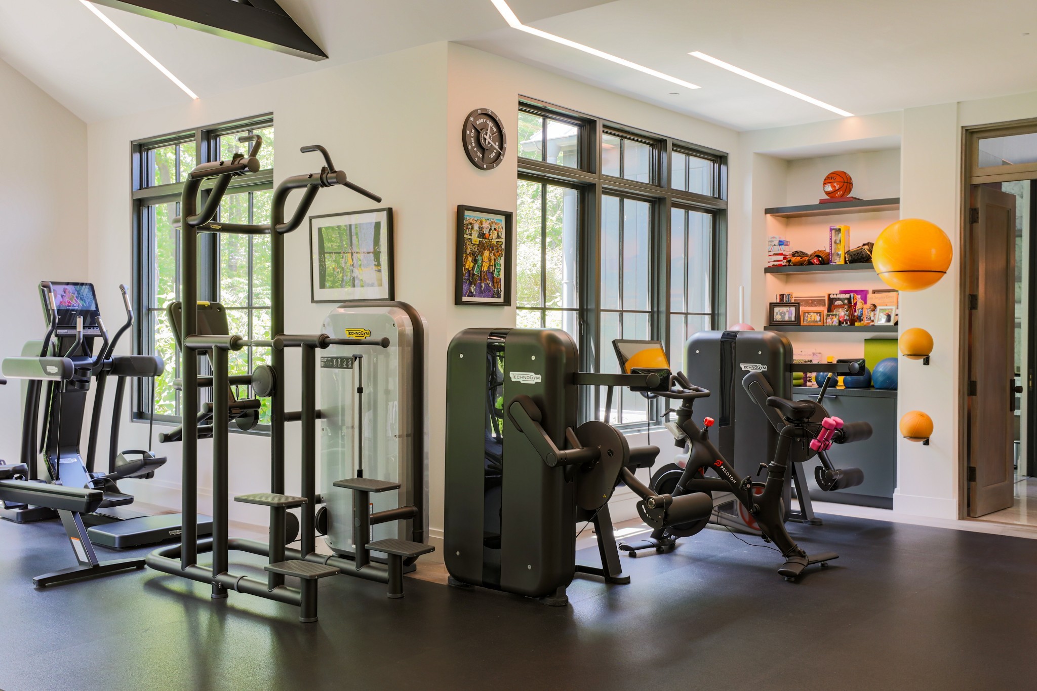 5845 Old 96 Franklin, TN 37064 - Photo 35 of 70 a view of a room with gym equipment