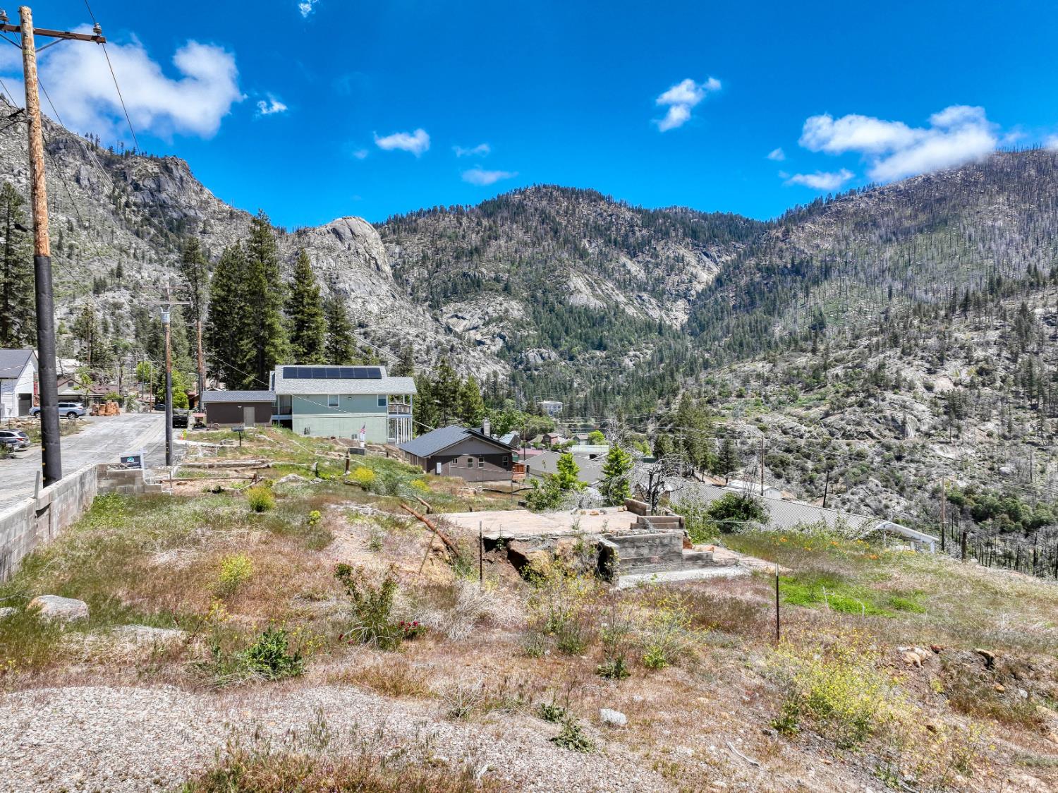 55362 Point Road Big Creek, CA 93605 - Photo 29 of 36