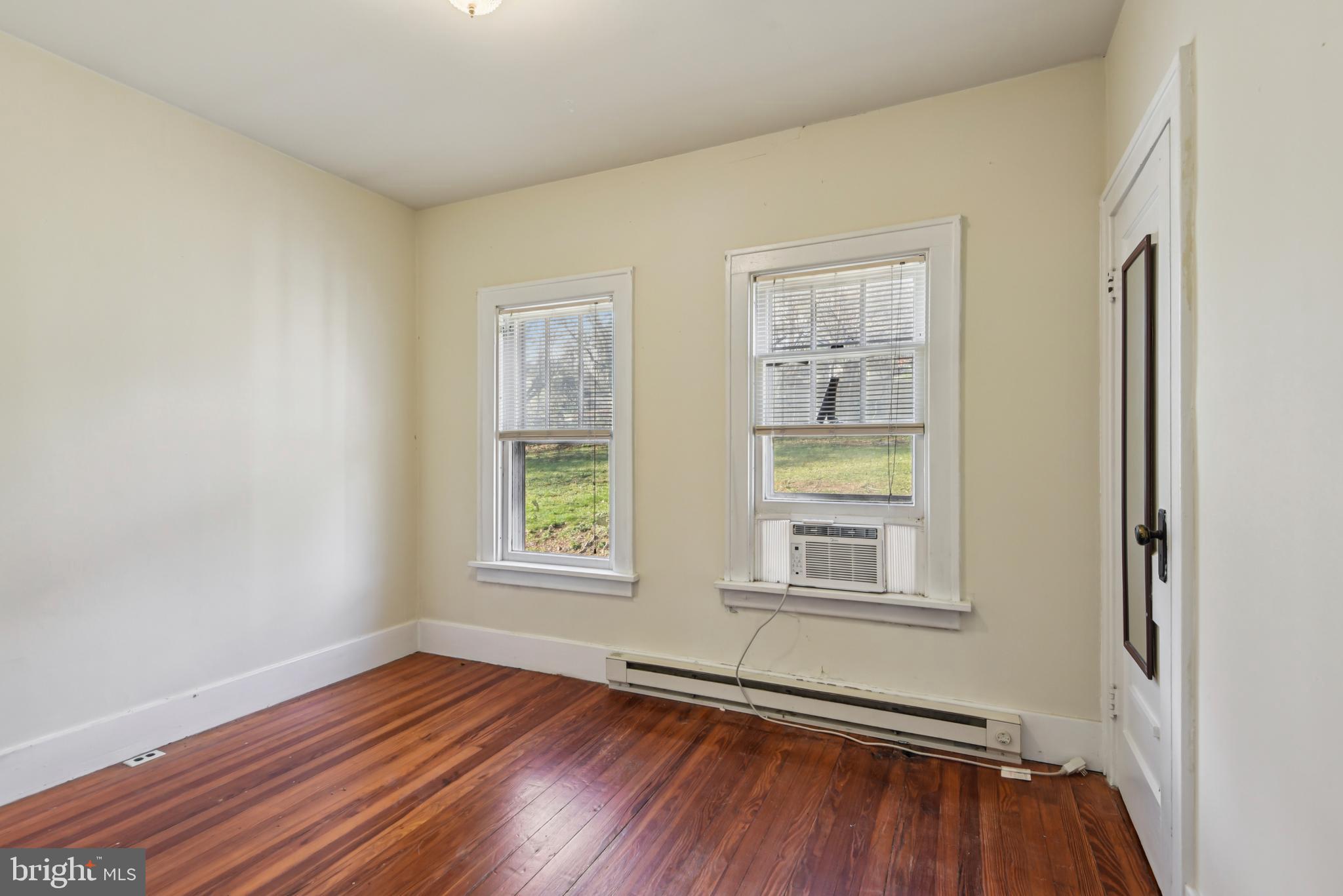 209 Locust Street, Unit C Frederick, MD 21703 - Photo 19 of 34 Bedroom 2