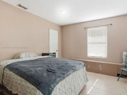 $424,999 | 1110 22nd Avenue Northeast, Naples, FL 34120