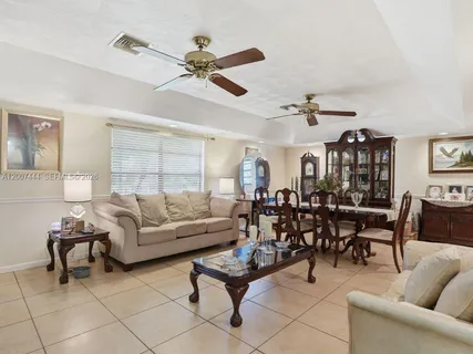 $424,999 | 1110 22nd Avenue Northeast, Naples, FL 34120
