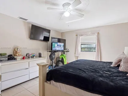 $424,999 | 1110 22nd Avenue Northeast, Naples, FL 34120
