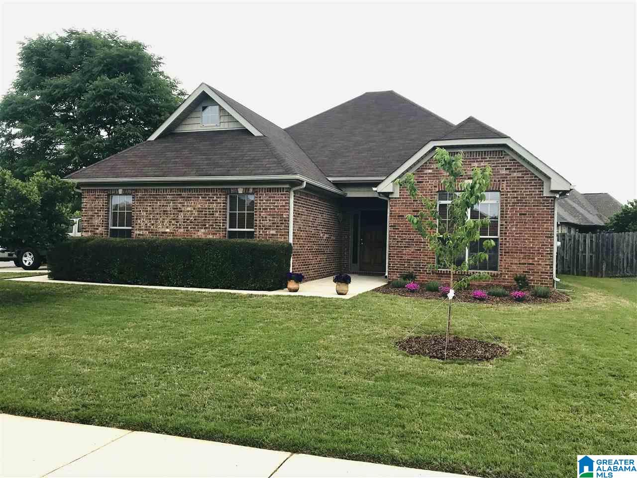 101 Paddington Station Alabaster, AL 35114 - Photo 3 of 33