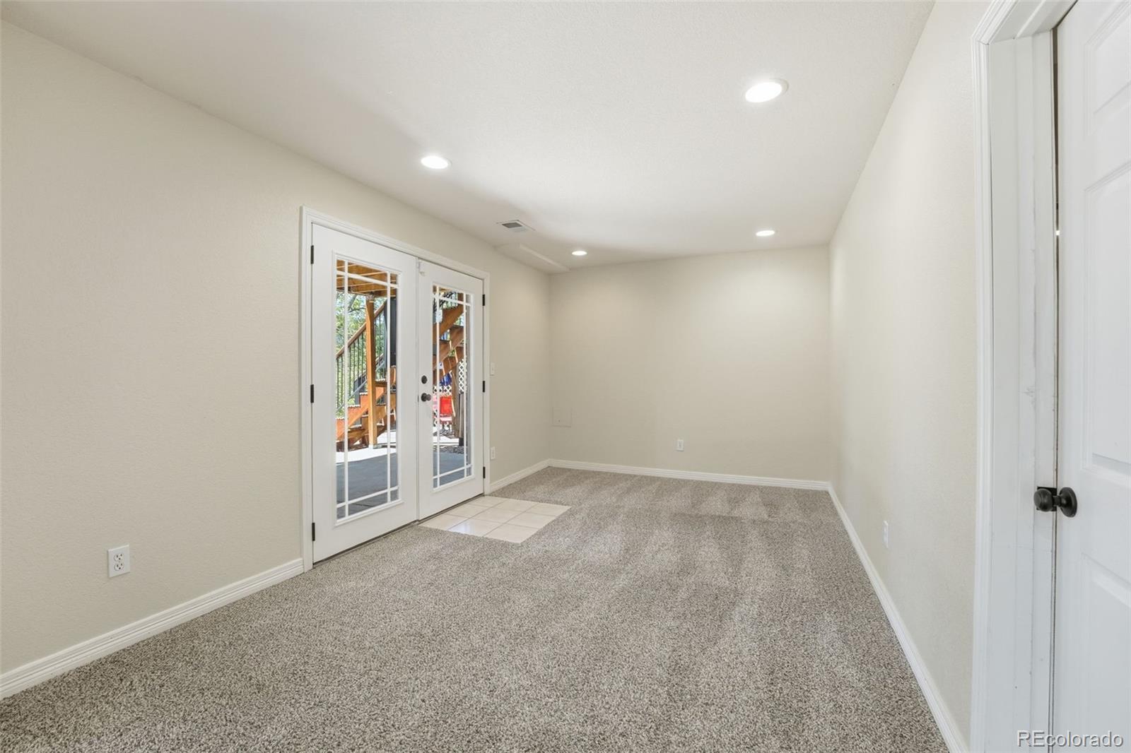 822 Shadowstone Drive Highlands Ranch, CO 80129 - Photo 37 of 45