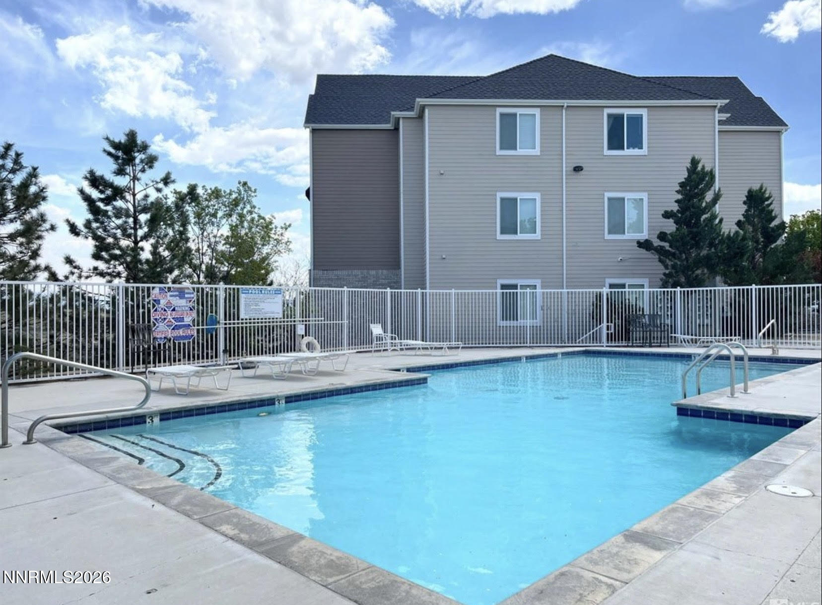 200 Talus Way, Unit 111 Reno, NV 89503 - Photo 11 of 12 pool