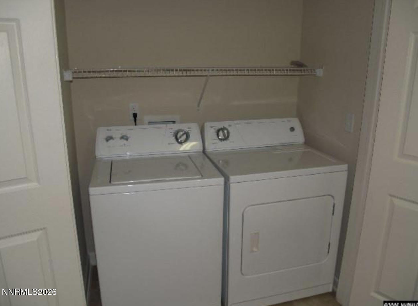 200 Talus Way, Unit 111 Reno, NV 89503 - Photo 7 of 12 l