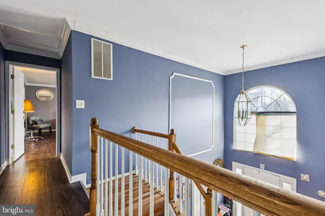 $1,500 | 2958 Myrtlewood Drive, Unit 1, Dumfries, VA 22026