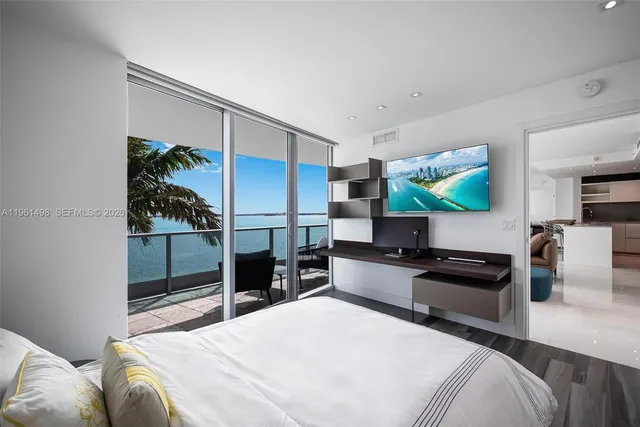 $9,500 | 1331 Brickell Bay Drive, Unit BL33, Miami, FL 33131