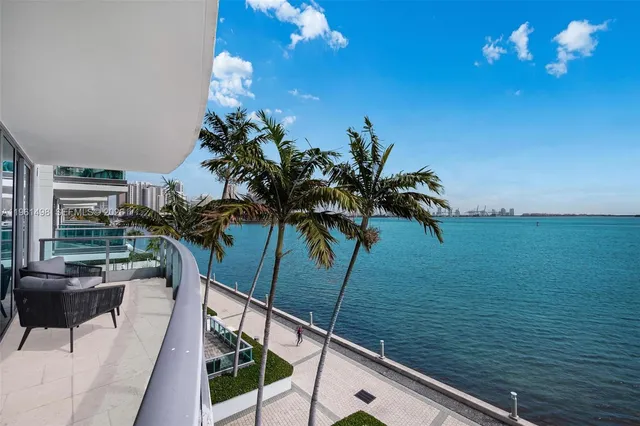 $9,500 | 1331 Brickell Bay Drive, Unit BL33, Miami, FL 33131