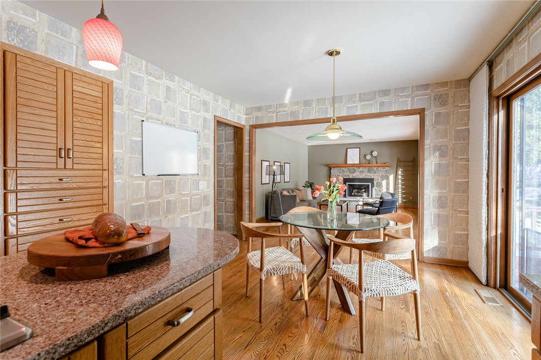 41 Split Rock Road Pittsford, NY 14534 - Photo 20 of 37