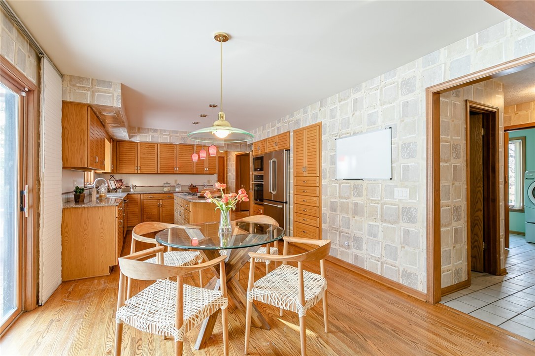 41 Split Rock Road Pittsford, NY 14534 - Photo 22 of 37