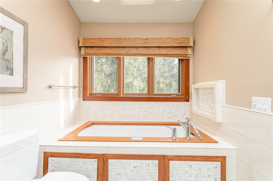 41 Split Rock Road Pittsford, NY 14534 - Photo 33 of 37