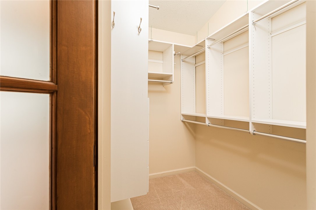 41 Split Rock Road Pittsford, NY 14534 - Photo 35 of 37