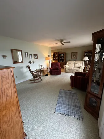 $158,000 | 905 East Harrison Street, Villa Grove, IL 61956