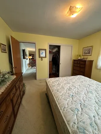 $158,000 | 905 East Harrison Street, Villa Grove, IL 61956