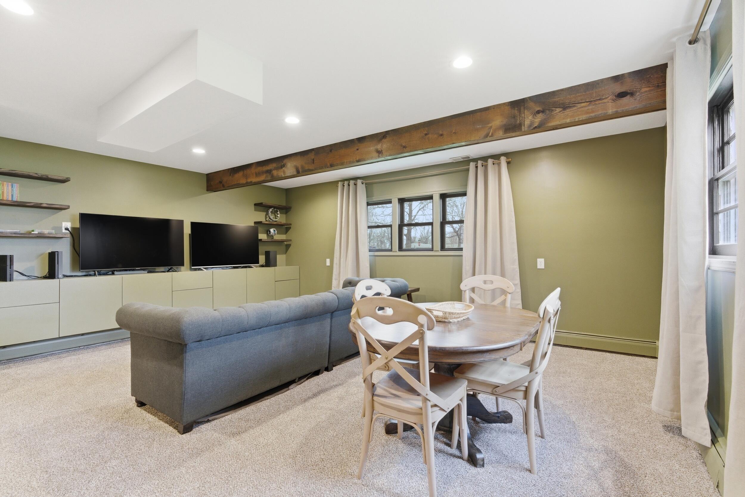 715 3rd Avenue Northwest De Motte, IN 46310 - Photo 16 of 27 2500x1668