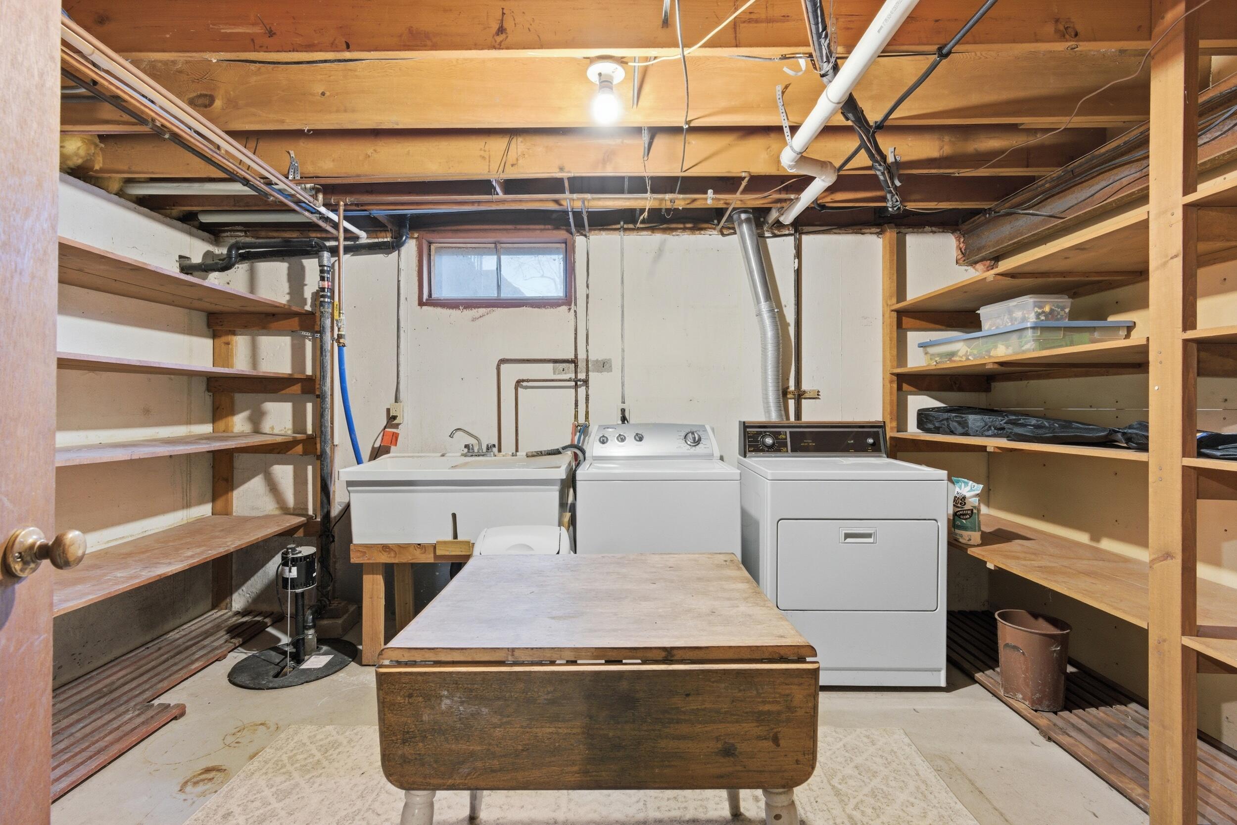 715 3rd Avenue Northwest De Motte, IN 46310 - Photo 22 of 27 2500x1668