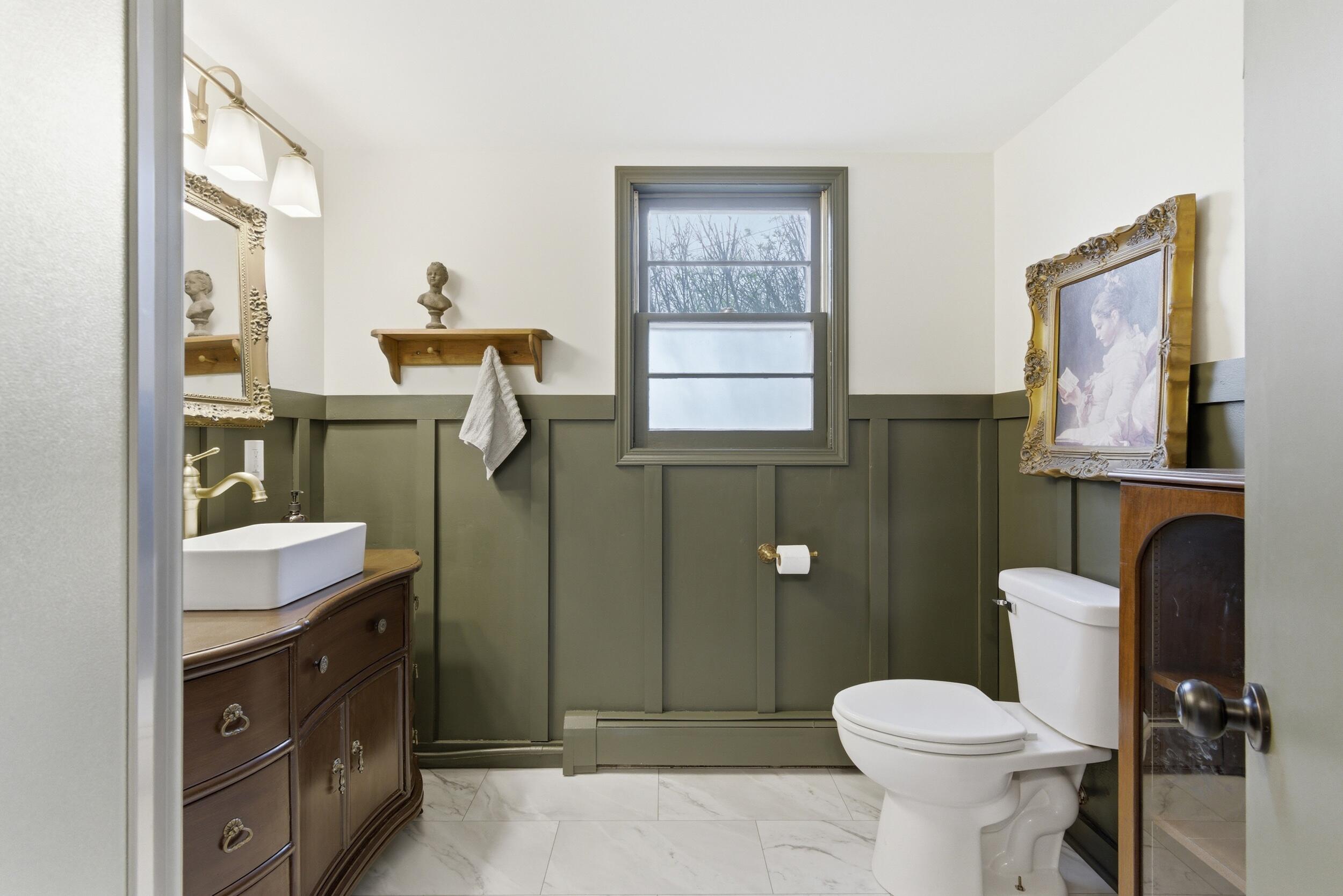 715 3rd Avenue Northwest De Motte, IN 46310 - Photo 9 of 27 2500x1668