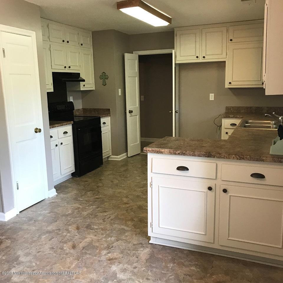 1972 Baptist Road Nesbit, MS 38651 - Photo 12 of 16 10