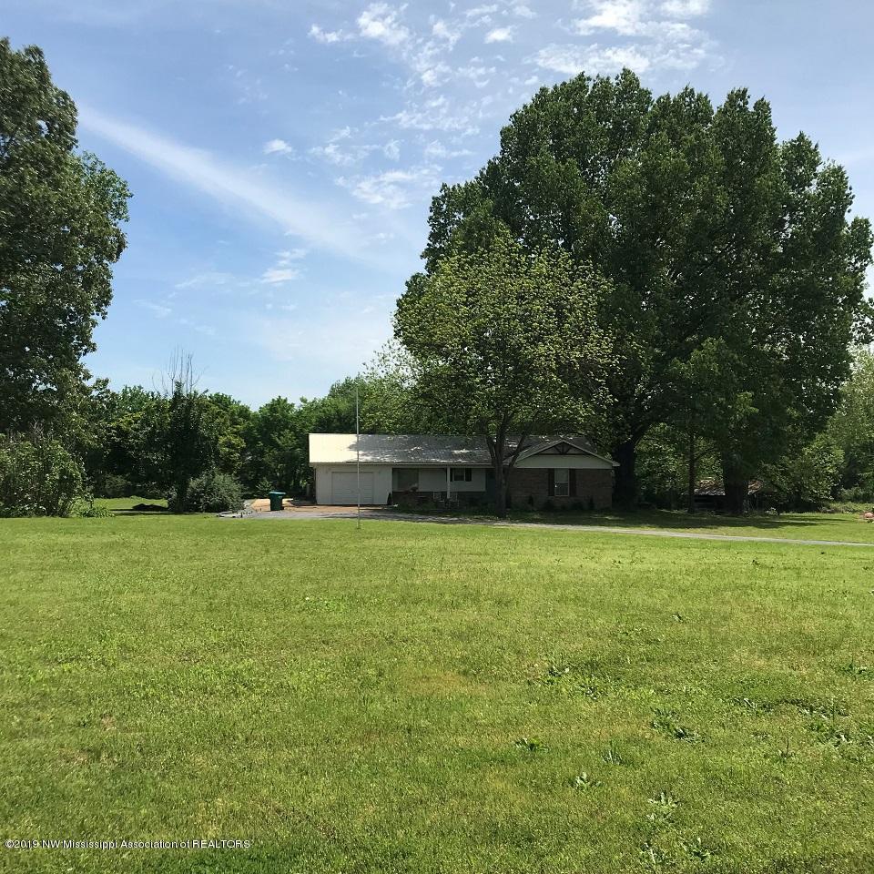 1972 Baptist Road Nesbit, MS 38651 - Photo 2 of 16 2