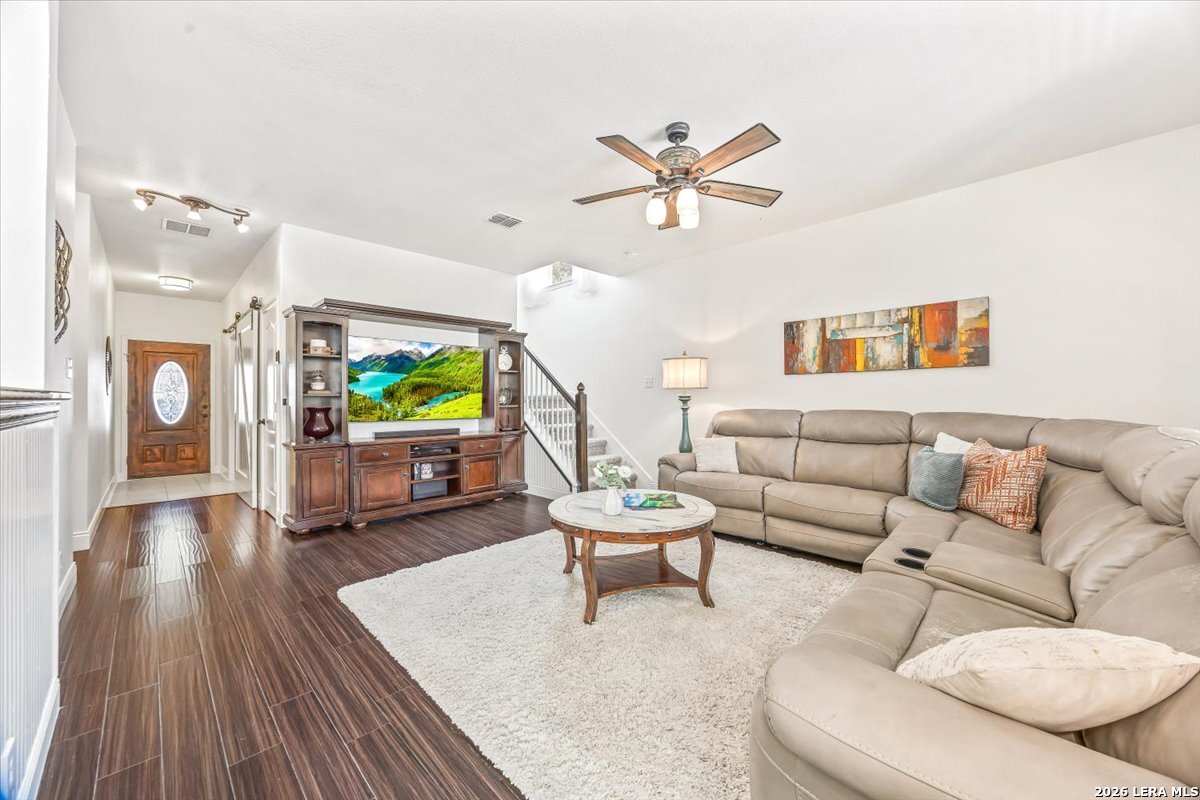 120 Kitty Hawk Run Cibolo, TX 78108 - Photo 16 of 52