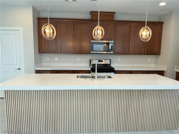 $2,400 | 4642 Engage Street, North Las Vegas, NV 89031