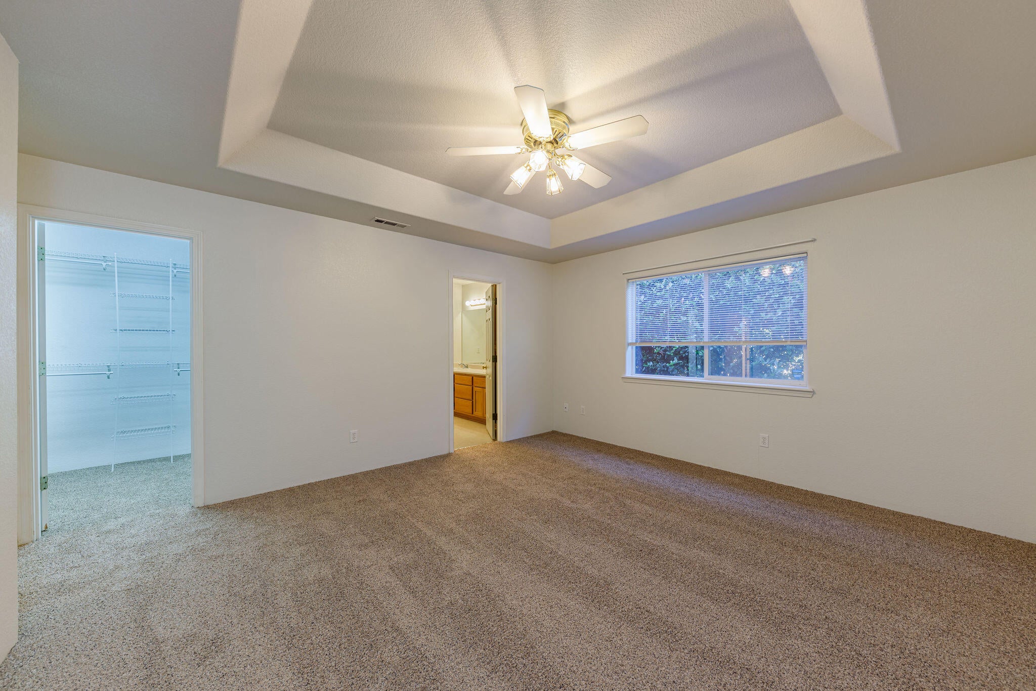 932 Rimrock Circle Medford, OR 97504 - Photo 23 of 43 HD-14